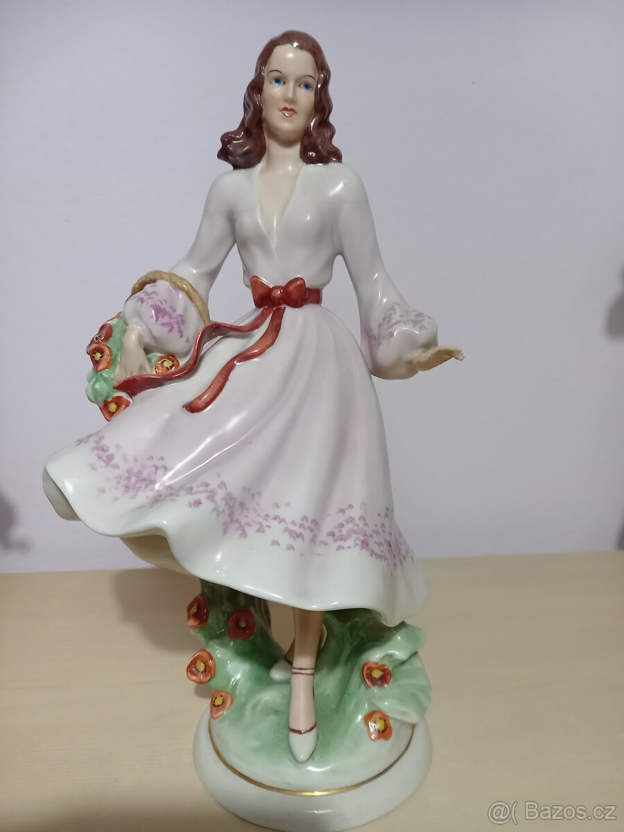 Soska Royal dux Kvetinarky ruzove - 12