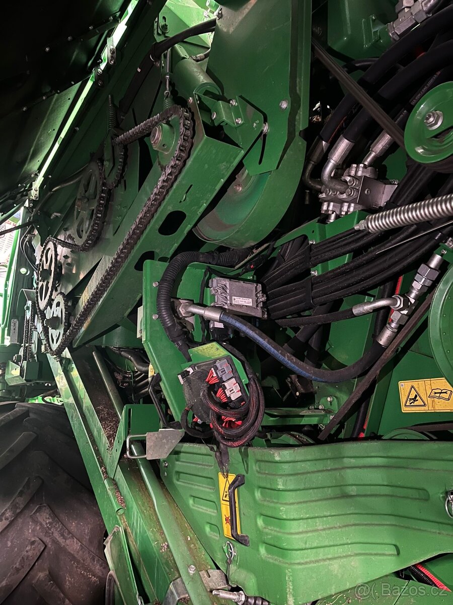 John Deere T670i - 12