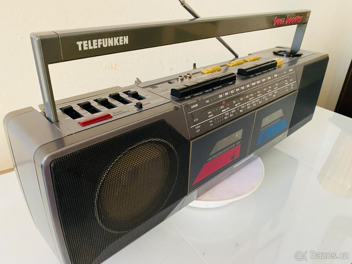 Radiomagnetofon Telefunken RC 760TS, rok 1989 - 12