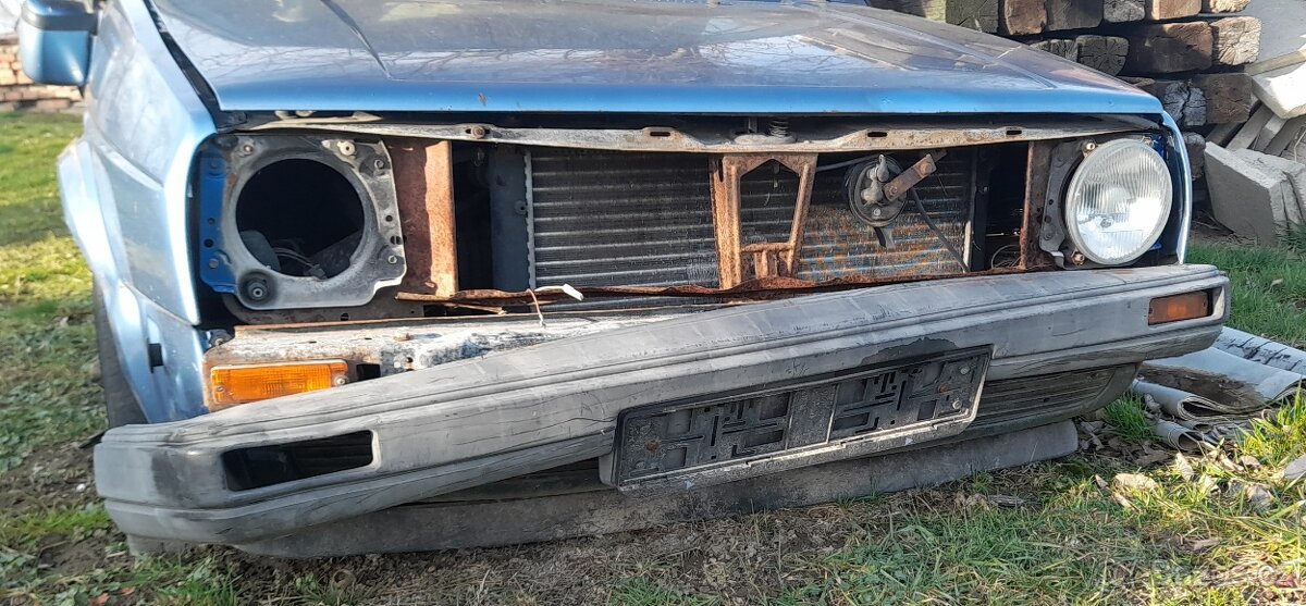 Díly na VW GOLF 2 - 12