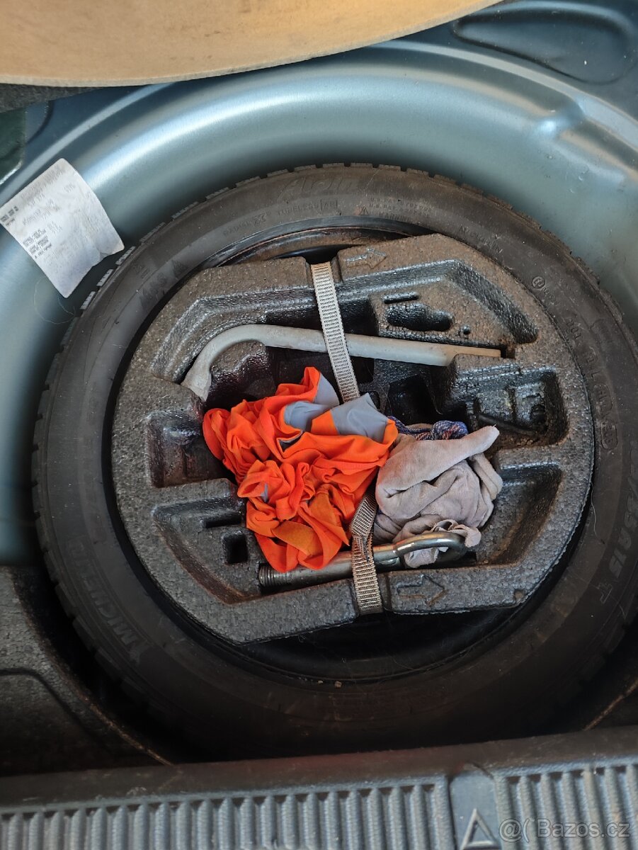 Škoda roomster 1.9tdi 77kw - 12