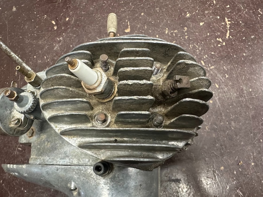 Predám MOTOR MANET 90 dvoupist, kompletný - 12