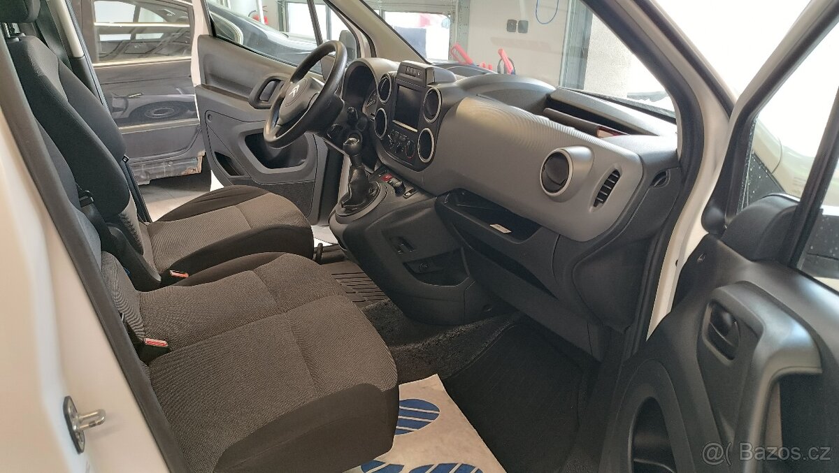 Citroen Berlingo 1.6 HDi L2 73Kw r.v.2017 Pravidelný Servis - 12