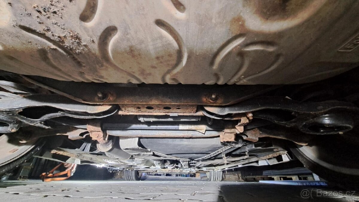 Ford Focus RS, 2.5 benzin, 2009, 224 kW - 12