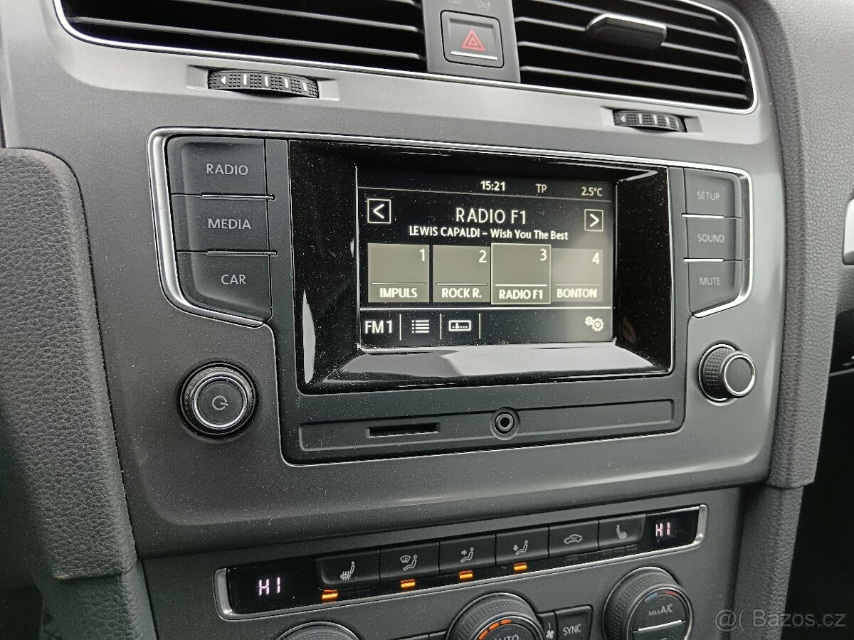 Golf VII 1.2 TSI 77kw ALU výhřev sedaček tempomat top - 12