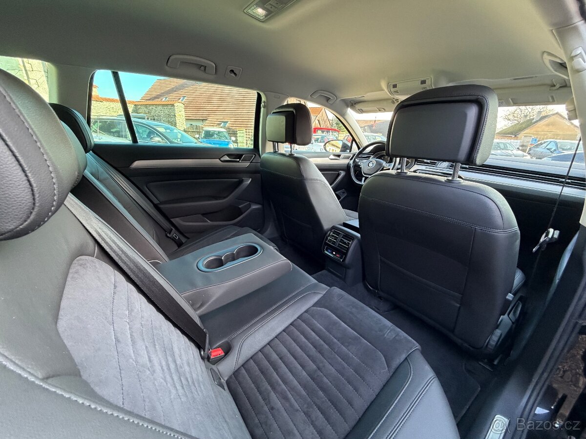 VW Passat B8 2.0 TDi 110kw R-Line combi (bez ad blue) WEBAST - 12
