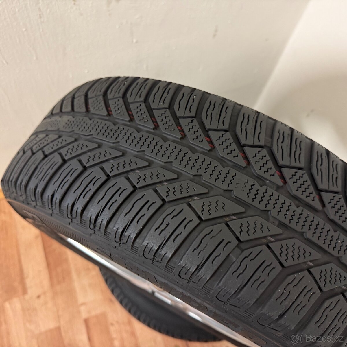 FORD FIESTA MK8 4x108 R15 ET45+ZIMNÍ 195/60R15 5mm - 12