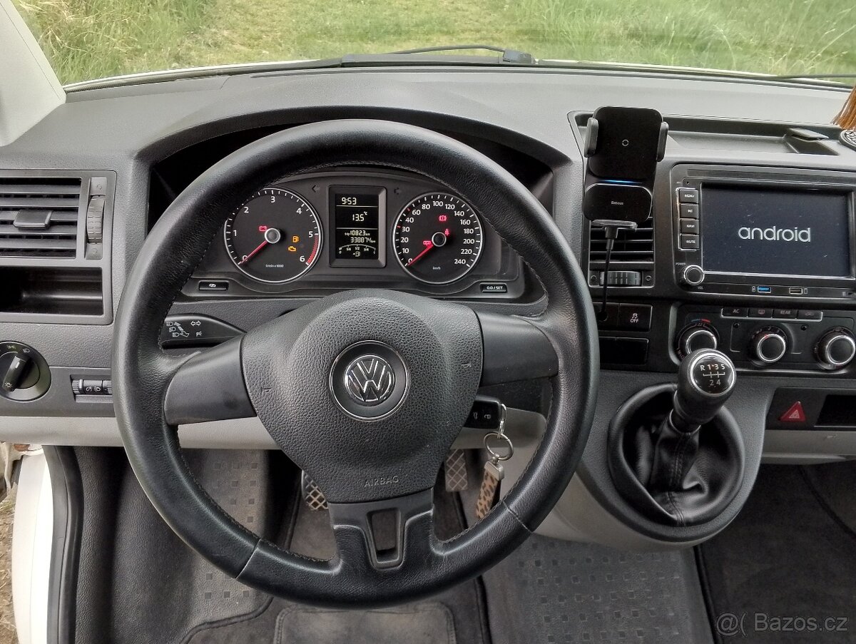 Volkswagen Caravelle 2.0 TDI T5.1 velmi zachovalý - 12