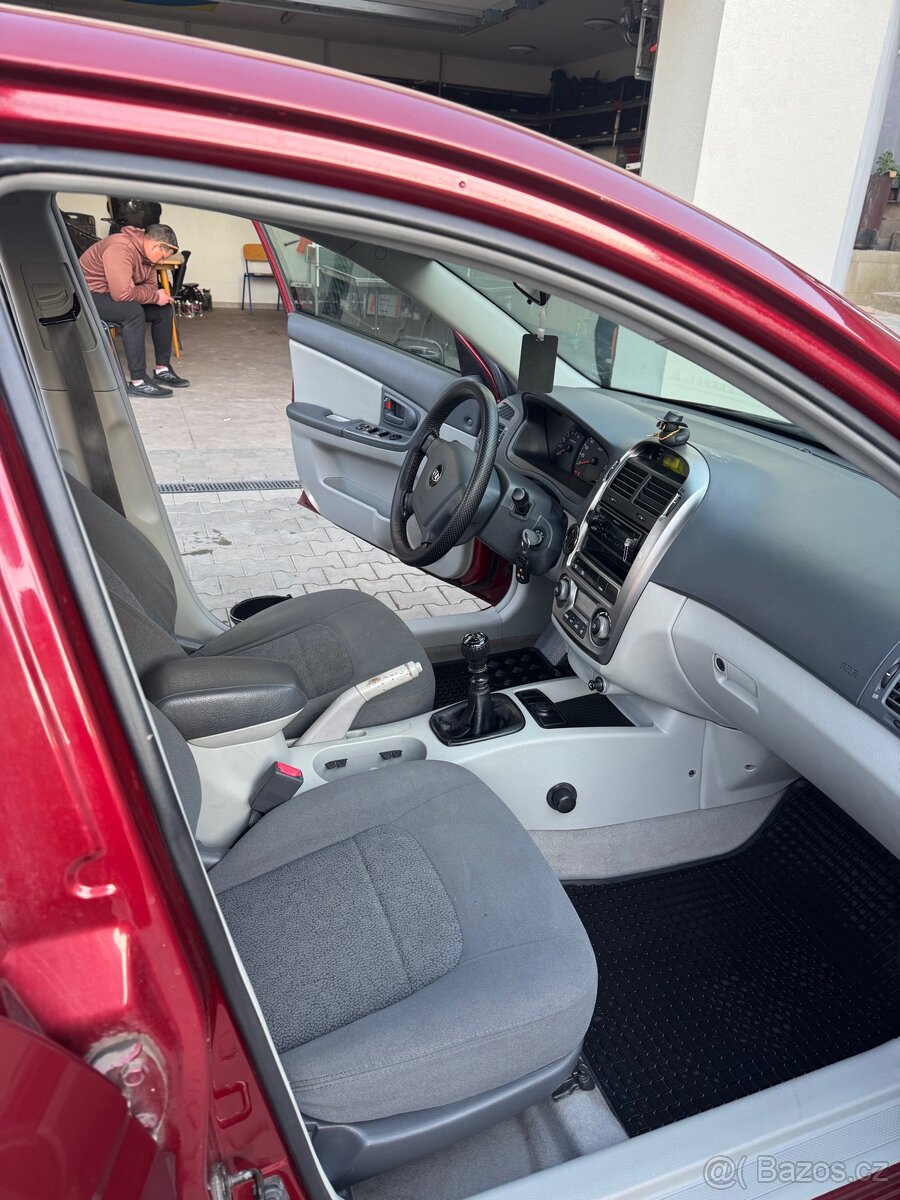Kia Cerato - 12