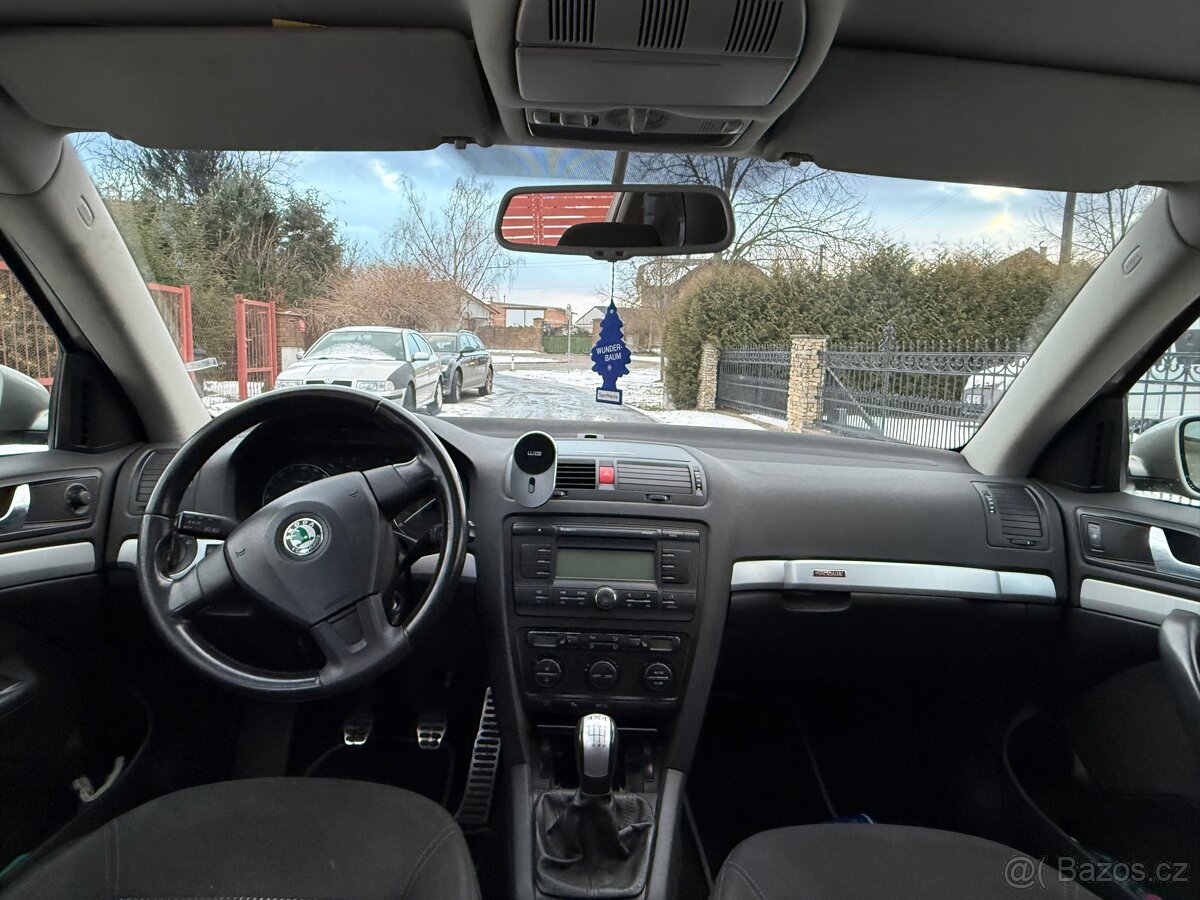 Škoda Octavia Scaut 4x4 - 12