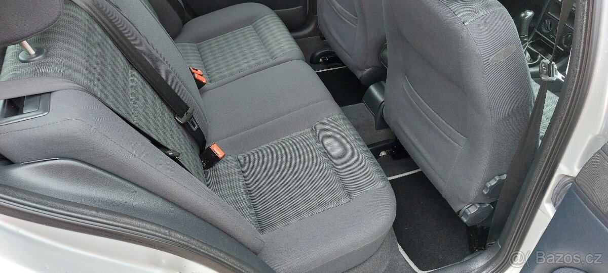 Škoda OCTAVIA 1,6 MPI + LPG - 12