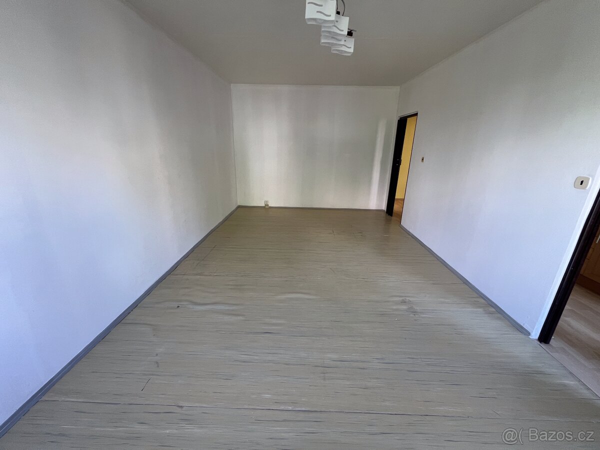 Prodej bytu 2+1 OV, ul. Sídliště Míru, Podbořany - 12