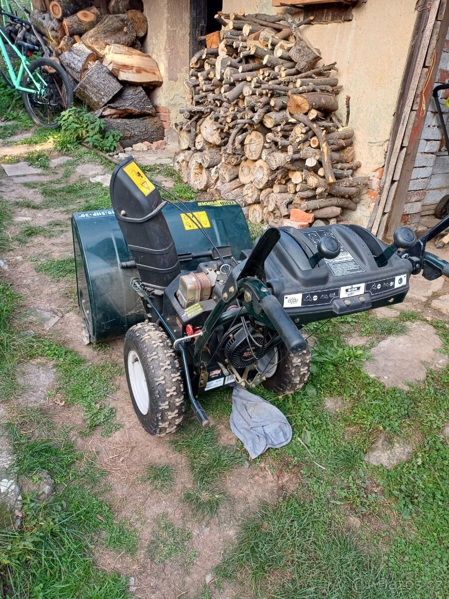 BENZÍNOVÁ SNĚHOVÁ FRÉZA 10,5 HP - 12