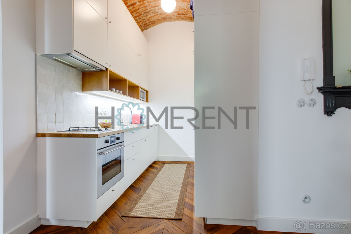 Stylový byt 2+kk s balkonem na Vinohradech - ulice Nitranská - 12