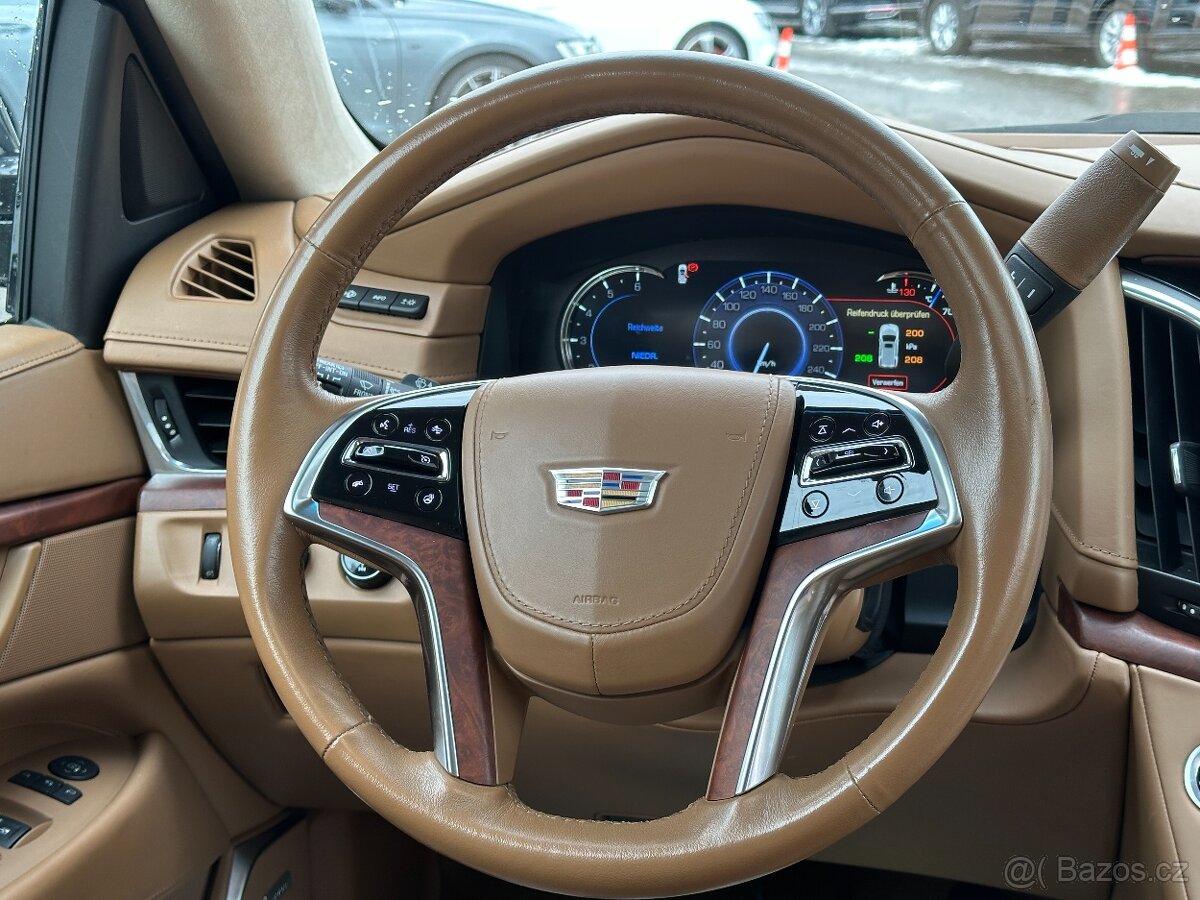 Cadillac Escalade 2016 - 12