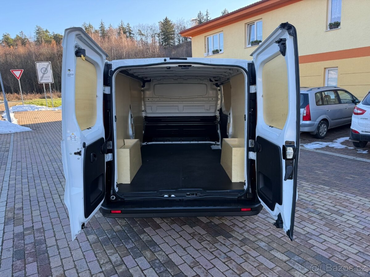 RENAULT TRAFIC L2H1 2.0 DCI 88kW-2021-111.320KM-DPH- - 12