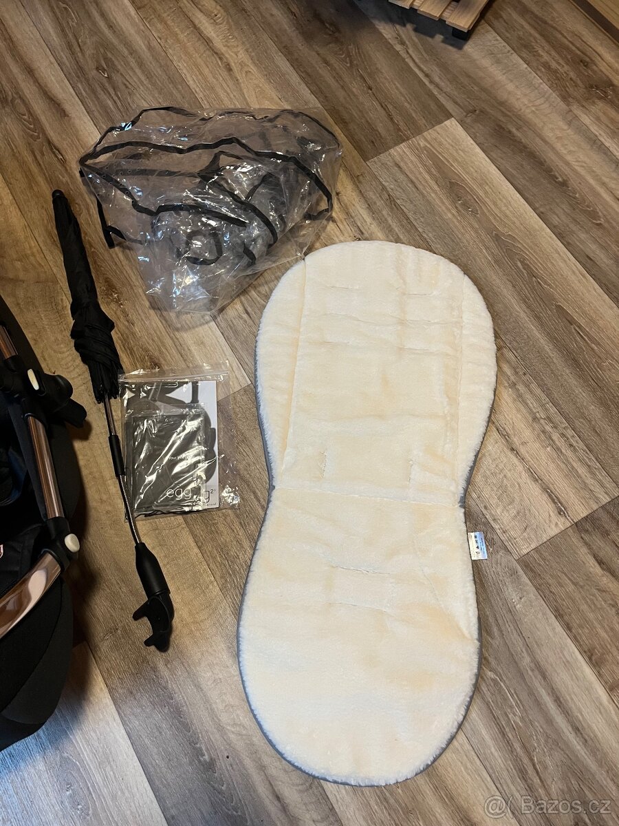 Kočárek Egg2 DIAMOND BLACK - 12