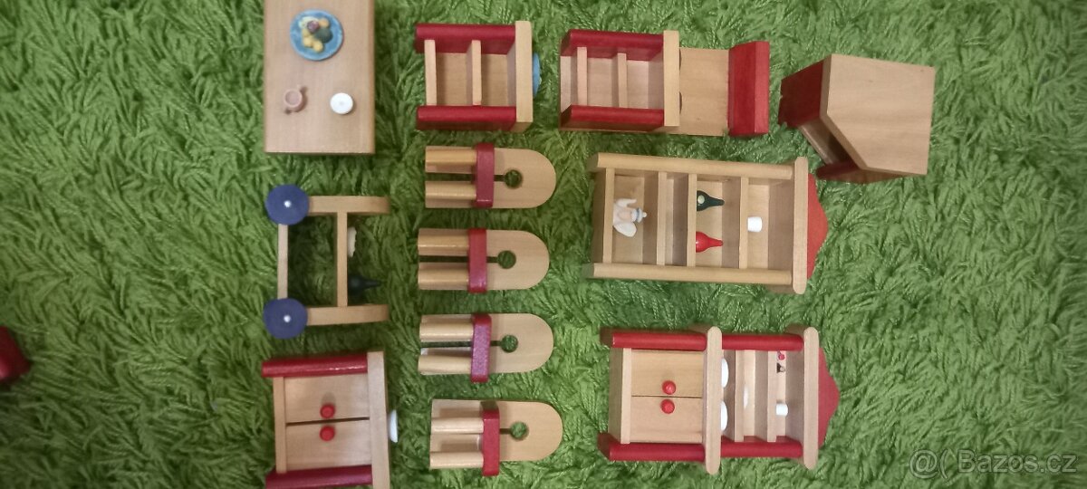 Doměček pro panenky i s nábytkem - 12