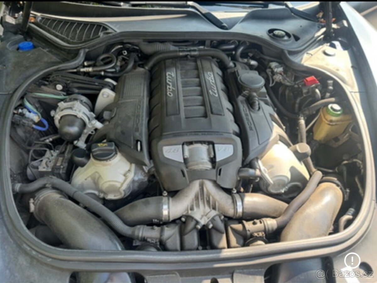 Prodám Porsche Panamera - 12