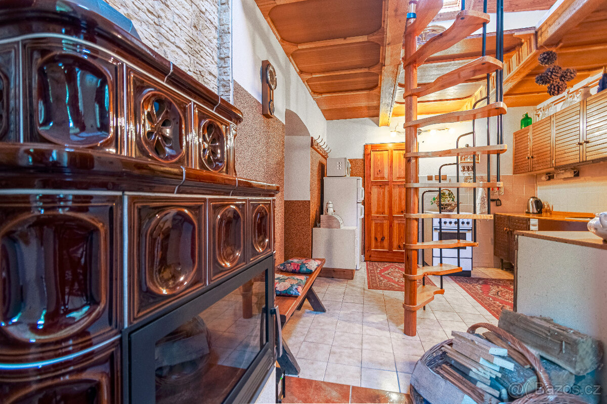 Prodám samostatně stojící chalupu - 12