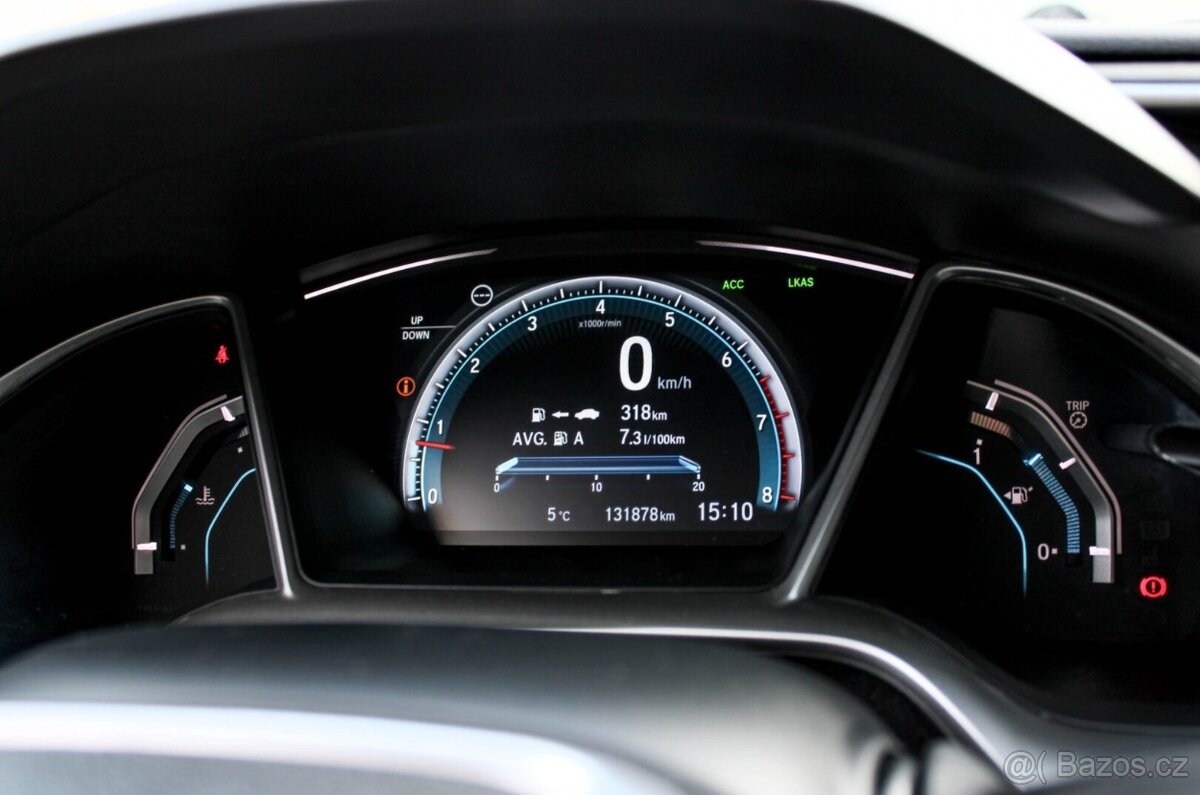 Honda Civic 1.5 DOHC VTEC Turbo Elegance - 12