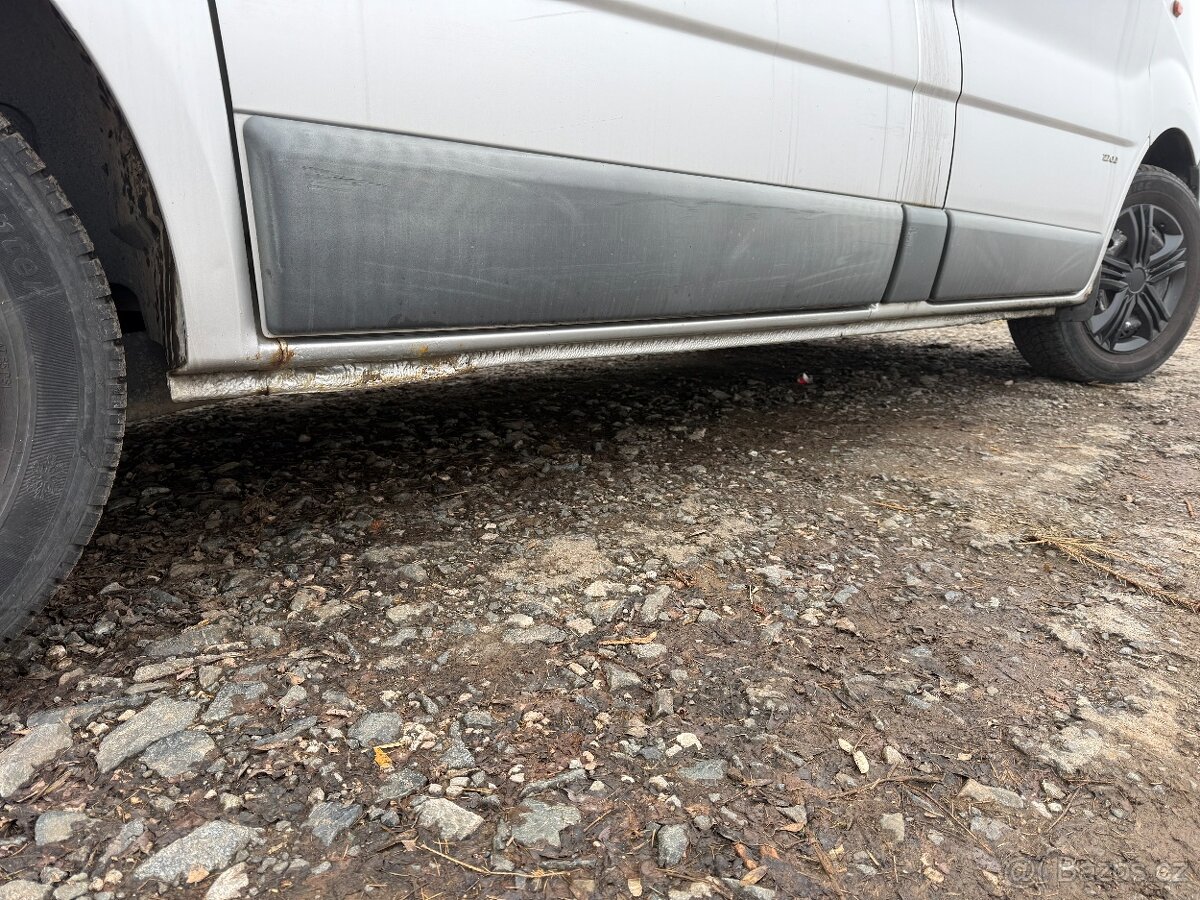 Opel Vivaro 1,9 DTI - 12