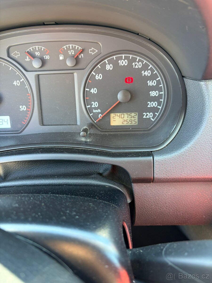 Volkswagen Polo - 12