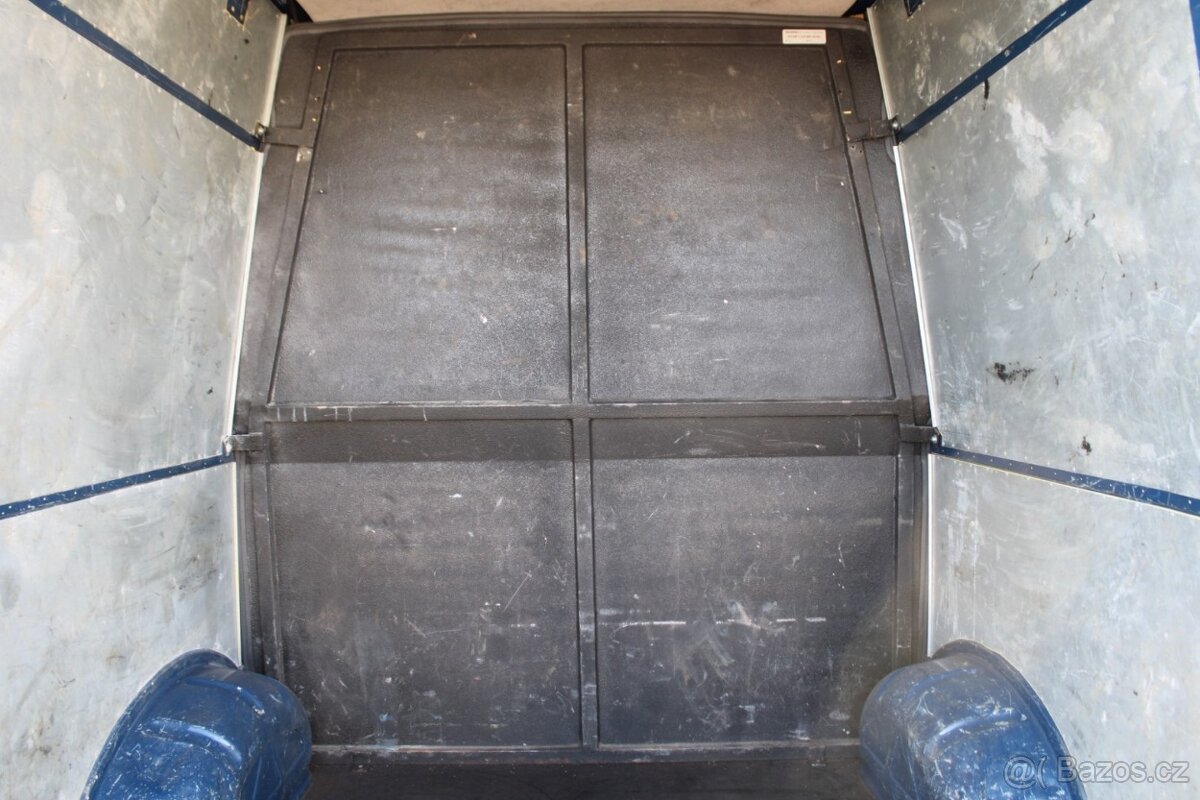 Volkswagen Crafter 2.0TDi,9 MÍST, A/C, TEMPO, ČR - 12