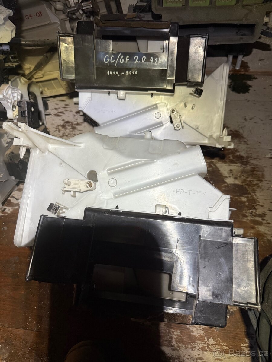 Topení, ventilátory SUBARU - 12