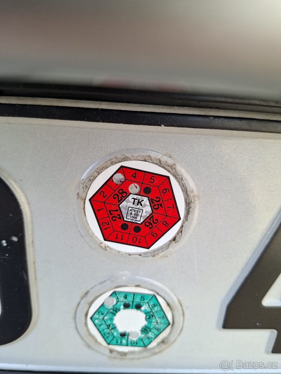 Chrysler Grand Voyager 2.5 Nová STK - 12