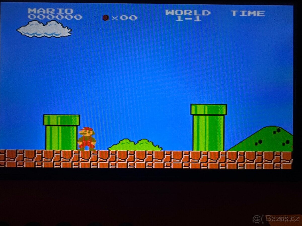 Prodám jedinečnou herní retro konzoli, HD monitor 9” - 12