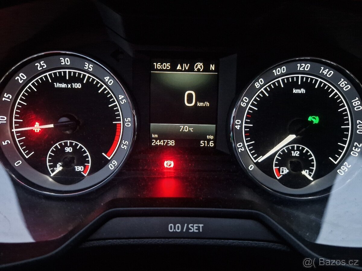 Škoda octavia 3 III 1,6 tdi dsg - 12