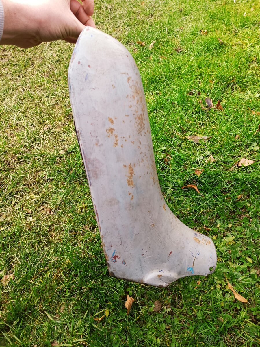 Jawa 20/21 Vrchní Díl Prsíček - 12