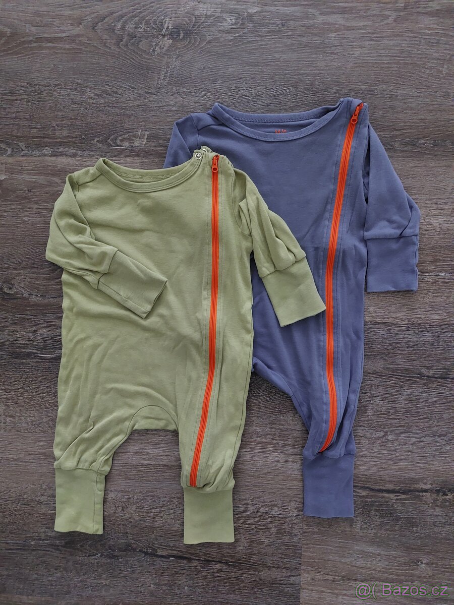 Dětské oblečení a boty - 12