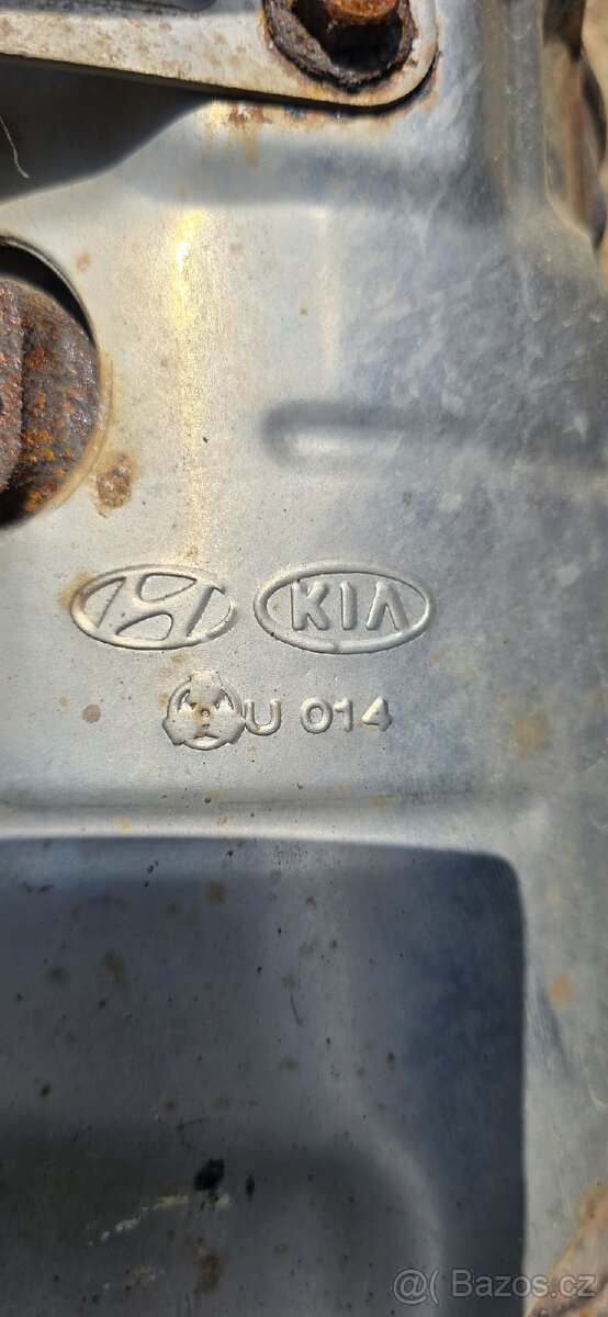 Kia ceed díly z motoru 1.6 crdi převodovka - 12