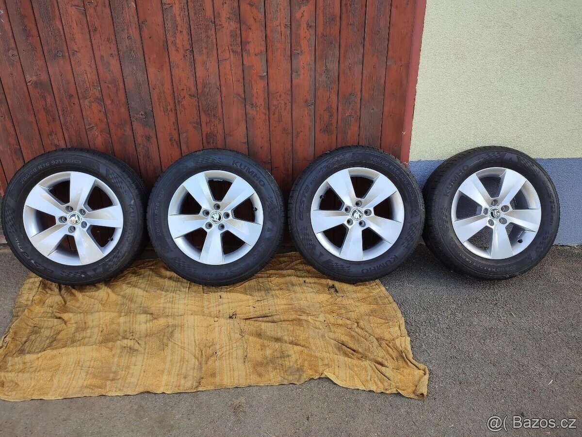 NOVÁ letní sada Škoda Kamiq 5x100 r16 pneu Kumho 205/60 r16 - 12