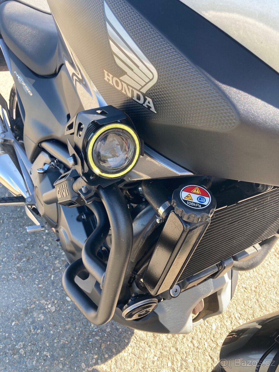 Honda NC750X - 12