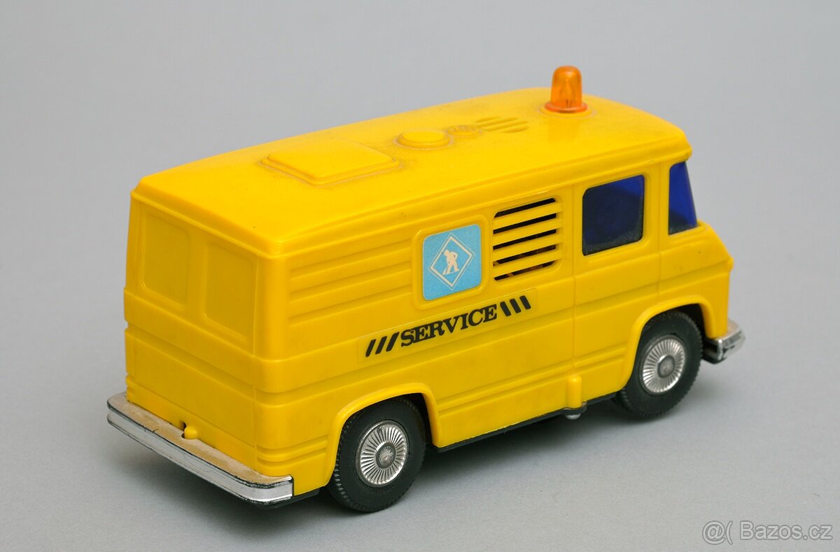 Modely autíček / hračky pro sběratele - 12