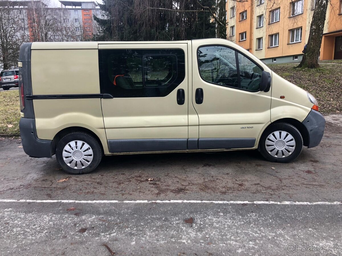 Renault Trafic 1.9 dCi; 2006; 315 934 km - 12