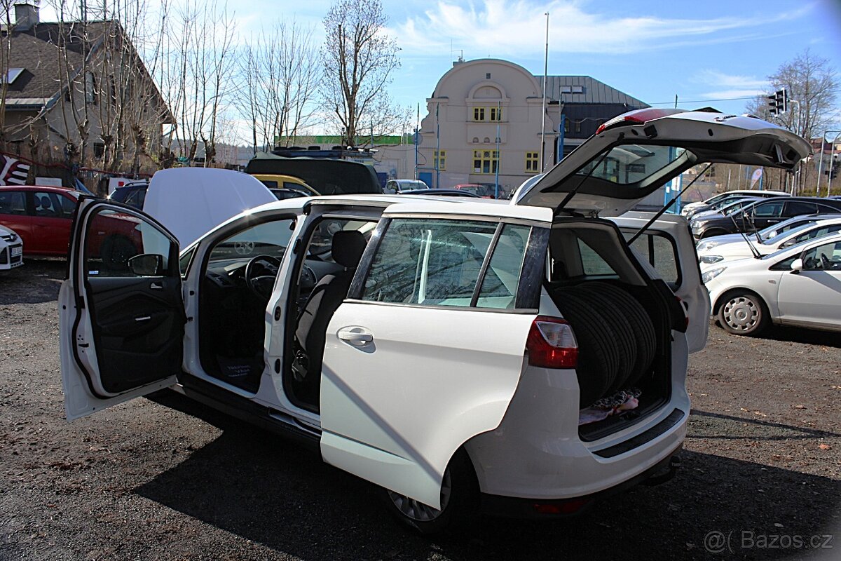 Ford Grand C-MAX - 12
