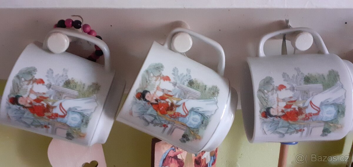 Hrnečky - 12