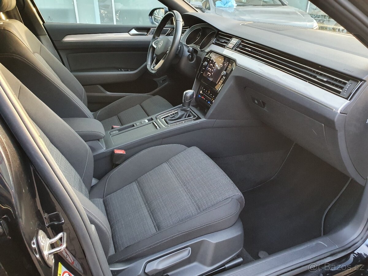 VW Passat B8 Variant 2.0TDI 110kW R-line - záruka Autodraft - 12