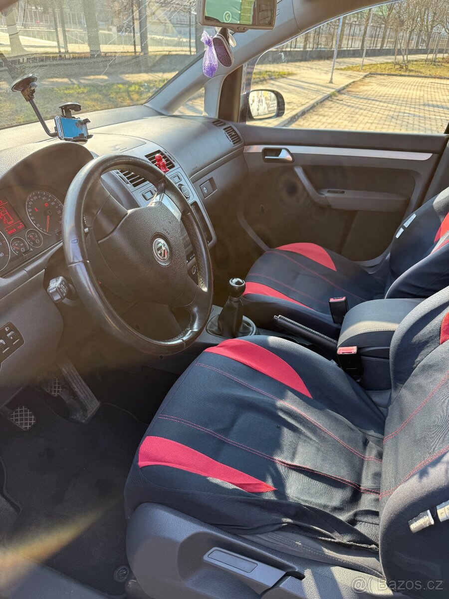 Touran 2007 1.4 TSI 103 kW - 12