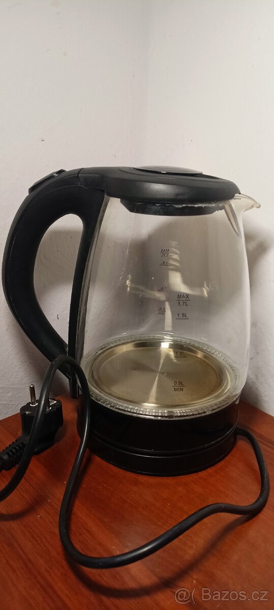 Rychlovarná konvice - 12