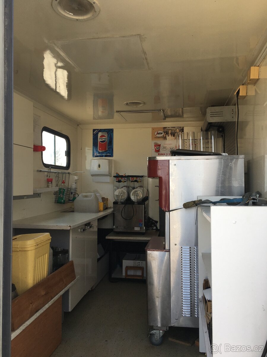 Pojízdná prodejna - 12