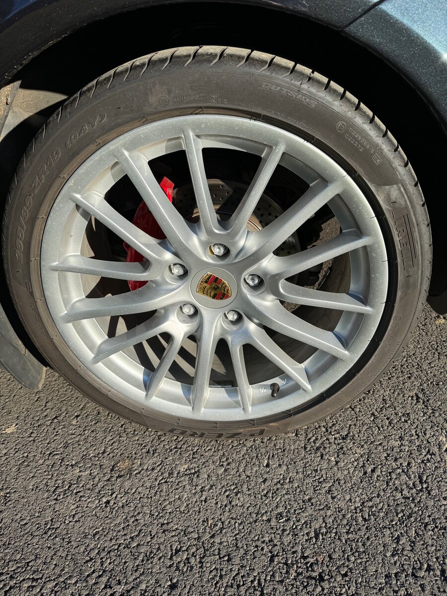 Porsche Cayman S - 12