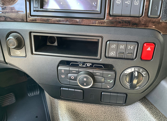 DAF CF480 8x4 - vanový sklápěč - 12