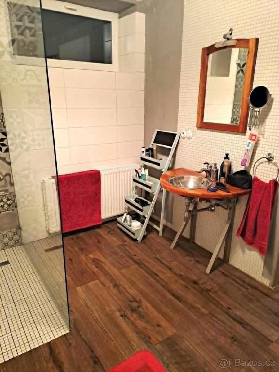 PRODEJ RD LUHAČOVICE, BRANKA - 12