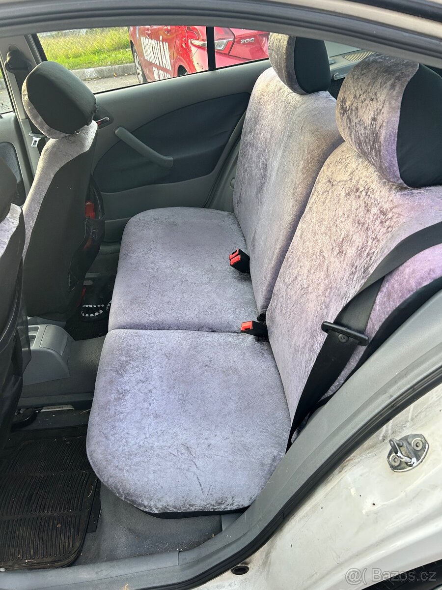 Jedničková Octavia 1.6 55kw - 12