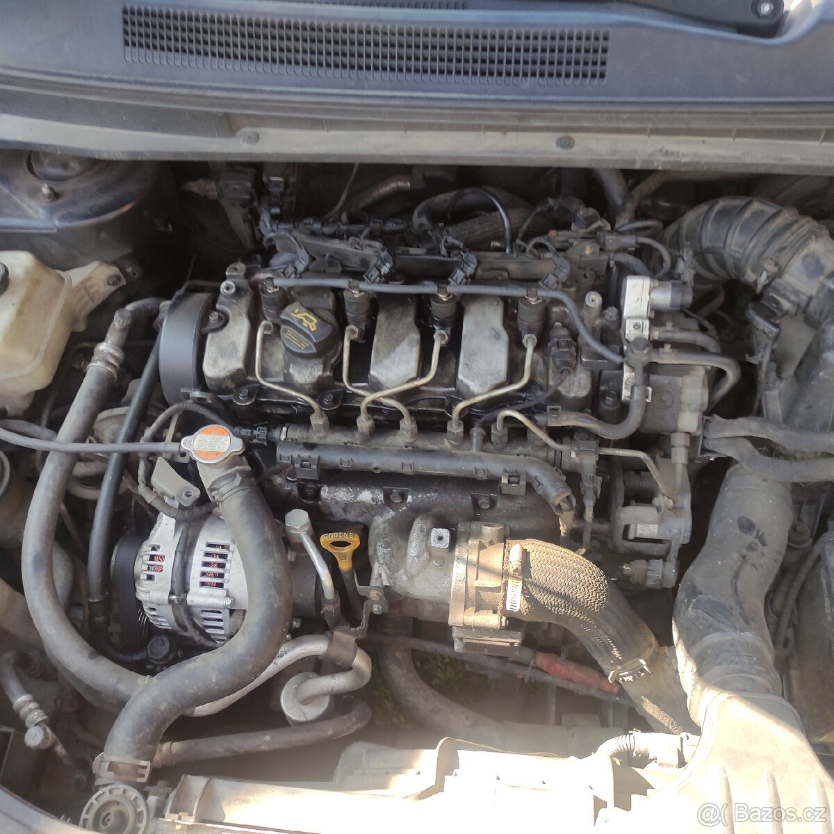 Kia carens náhradní díly 2,0crdi 85kw - 12